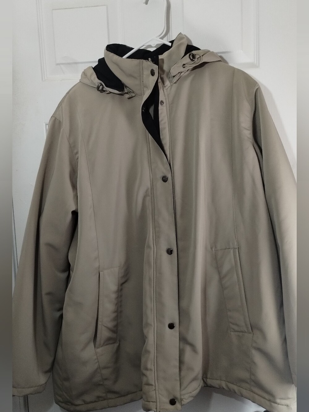 Plus Size White Stag Women's Hooded Winter Coat - Khaki